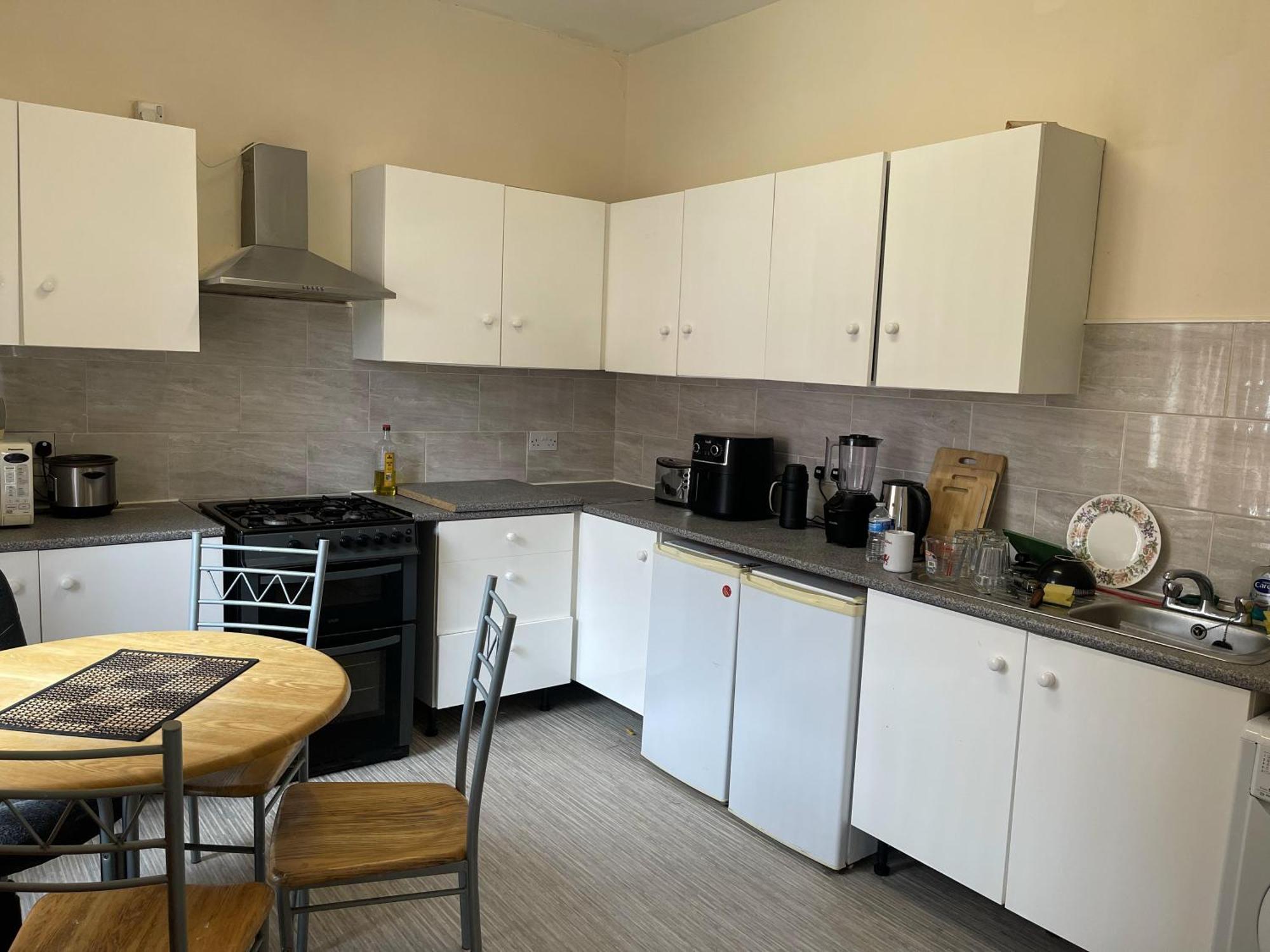 Stylish 1-Bed Apt - Sleeps 4 - Parking - Wifi Manchester Bagian luar foto